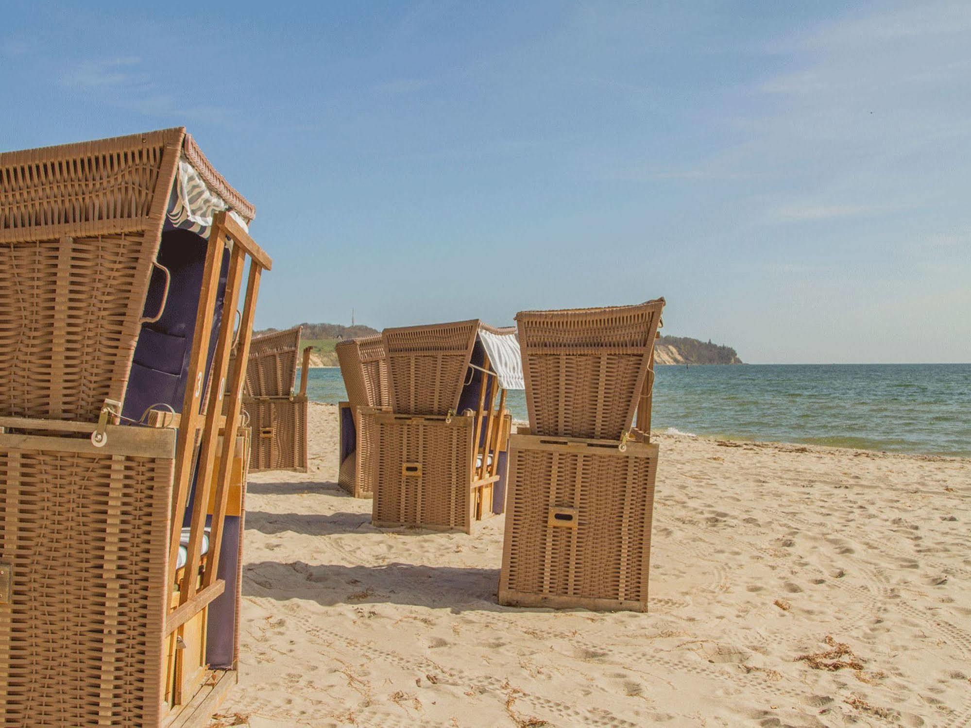 Ferienhus Baabe Fewo 01 Terrasse, Sauna- Und Schwimmbadnutzung Im Ahoi Sellin المظهر الخارجي الصورة